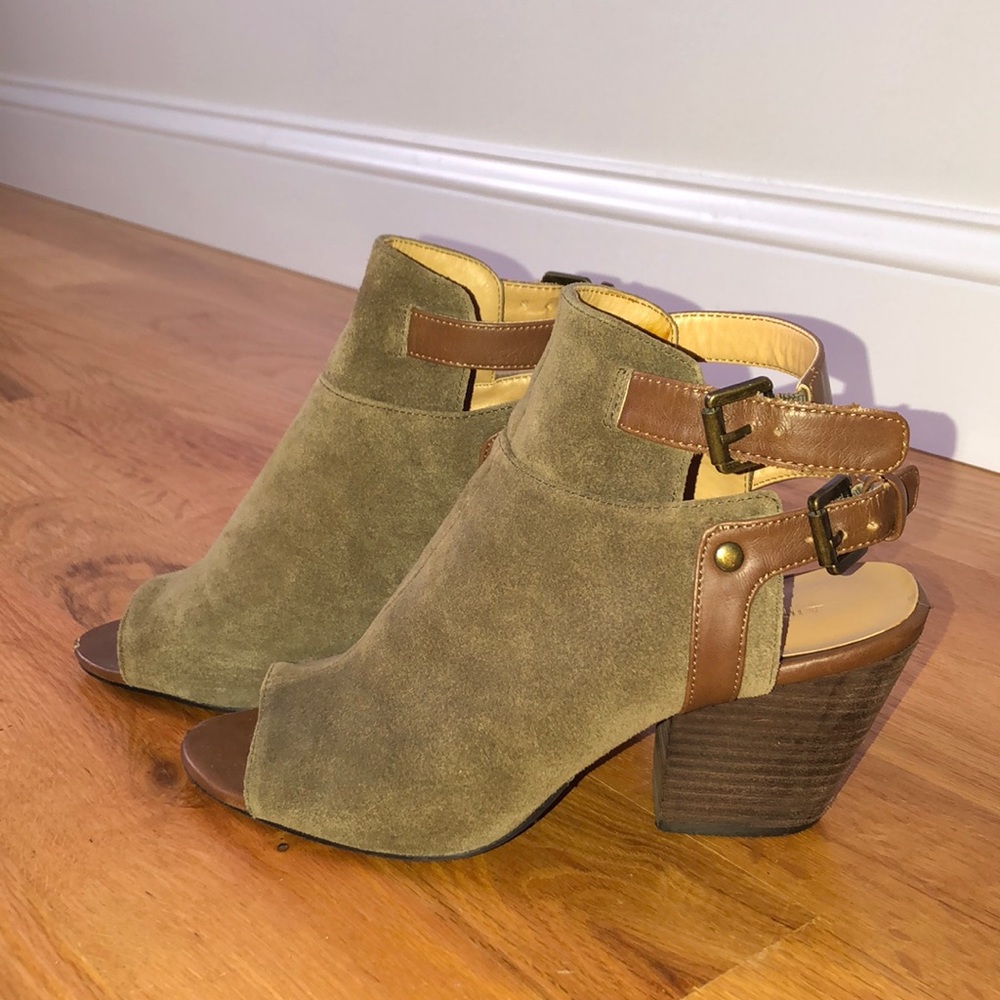 Nine West heeled ankle booties with peep toe